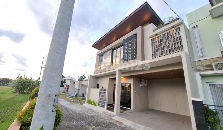 Rumah 2 Lantai Siap Huni Free Furnished Dekat ke Kota Jogja 2