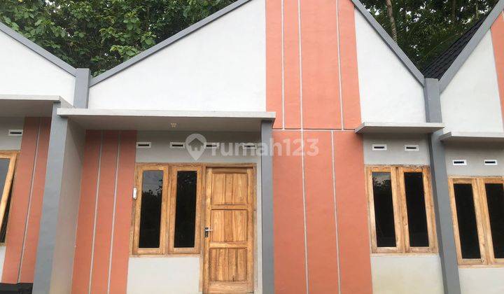 RUMAH BARU MINIMALIS TERMURAH DI MOYUDAN DEKAT SMP PANGUDI LUHUR 1