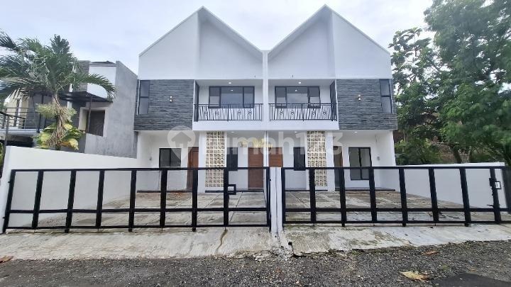 2-Story Ready-to-Live House Near Maguwoharjo Toll Exit