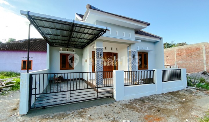 RUMAH CANTIK HARGA ALL IN, SIAP HUNI DEKAT SMA N 1 PRAMBANAN 2