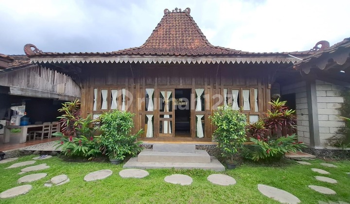 JAVA ETHNIC VILLA FULLY FURNISHED NEAR JOGJA SOLO EXIT TOLL