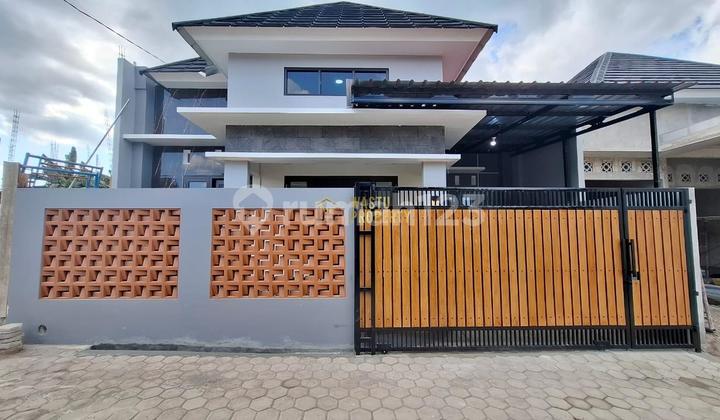 RUMAH CANTIK PALING LARIS DEKAT EXIT TOL MAGUWOHARJO DI SLEMAN RUMAH CANTIK PALING LARIS DEKAT EXIT TOL MAGUWOHARJO DI SLEMAN