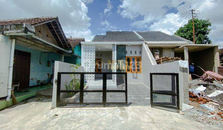 Rumah Minimalis Modern Di Kalasan 5 Menit Dari Jalan Raya Jogja solo 1