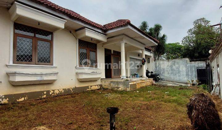 Rumah hitung tanah di kemang Utara bebas banjir  1