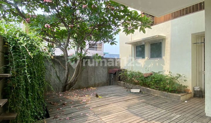 Beautiful and comfortable house at Bangka 9 compound 2