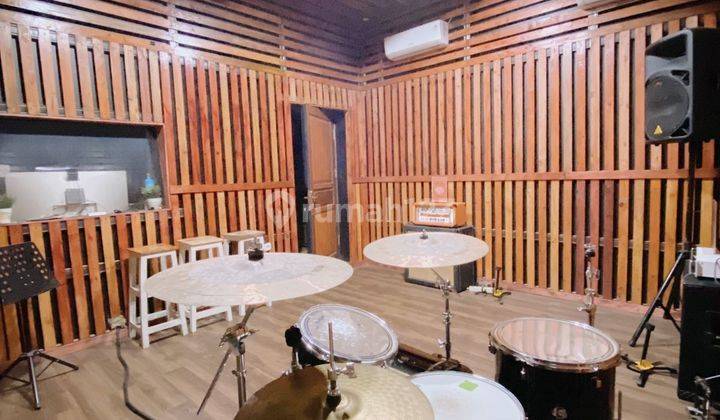 Murah Rumah konsep smart office, studio music di Petukangan Utara 2