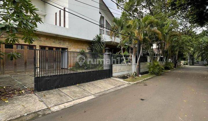 Rumah Mewah private pool di dukuh Patra area dubes dan menteri 1