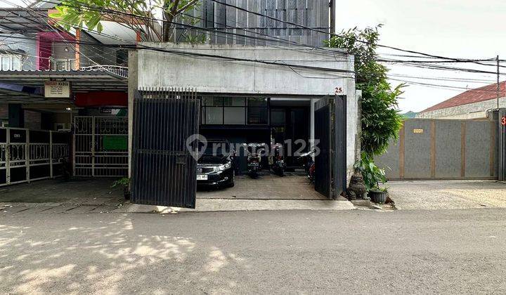 Modern Industrial House 4 Lantai Area Kemang Cipete Bebas Banjir 1