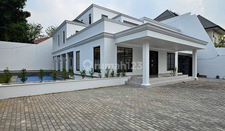 Brand New Luxurious American Classic House At Kebayoran Baru  1