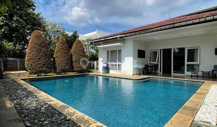 Rumah Bagus Terawat 1 Lantai Private Pool di Kemang Bebas Banjir 1