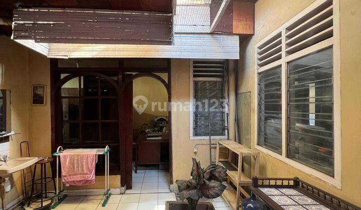 Rumah Hitung Tanah di Kebayoran Baru Cocok Untuk Komersil  2