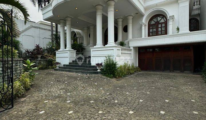 Rumah Mewah European Classic With Private Pool At Permata Hijau 1