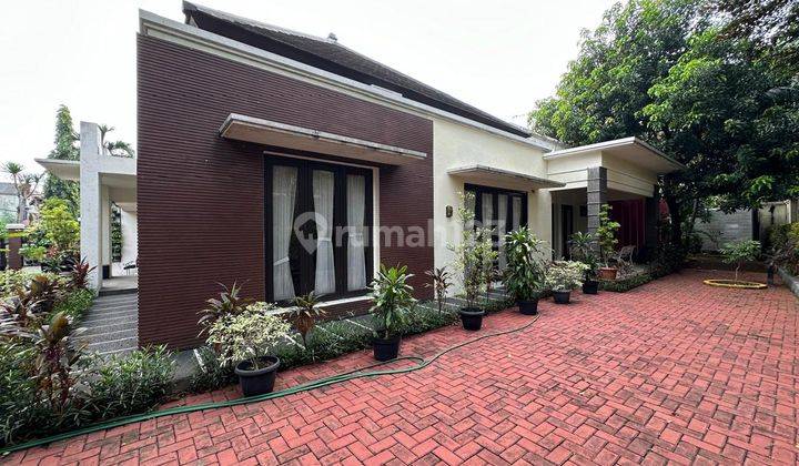 Rumah Modern Javanese Style Dalam Komplek Besar di Lebak Bulus  2