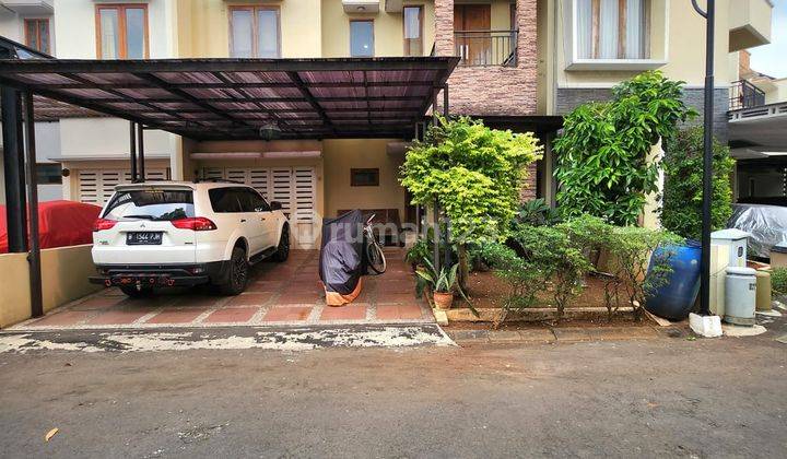 Rumah Modern Minimalis Dalam Townhouse di Veteran Dekat Toll Jor 2