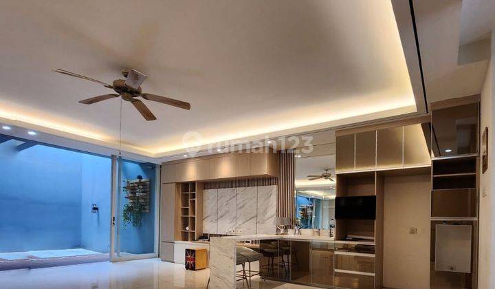 Rumah Modern Minimalis Dalam Townhouse di Cilandak Seberang Citos 2