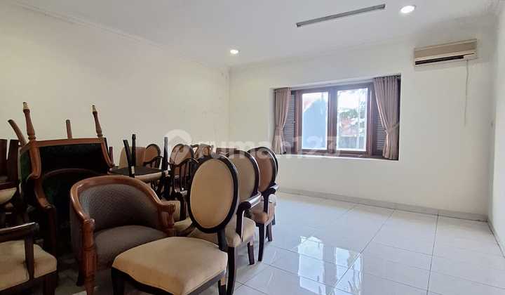 Rumah Bagus siap huni dalam townhouse ekslusive belakang penvil  2