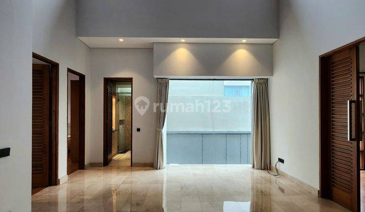 Modern Tropical House With Private Pool Dalam Komplek One Gate  2