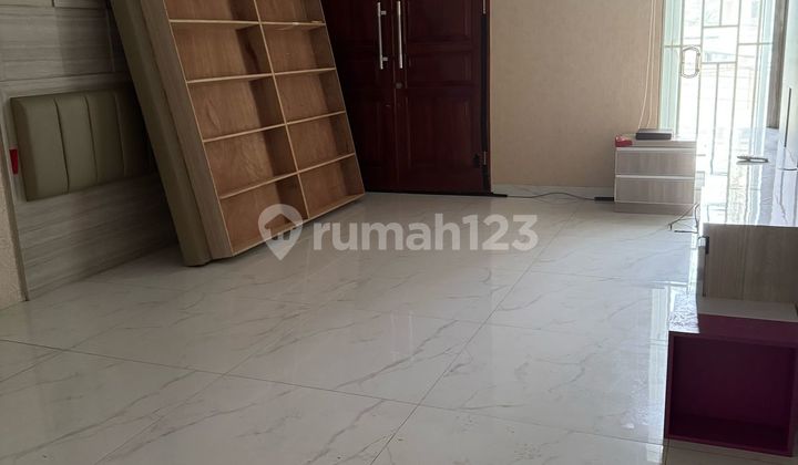 Luxury Furnished House Location Citra Garden 3, West Jakarta 2