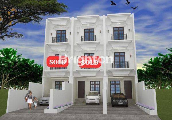 Rumah Baru 3 Lantai Row Jalan 3 Mobil Depan Taman Greenville Jakarta Barat