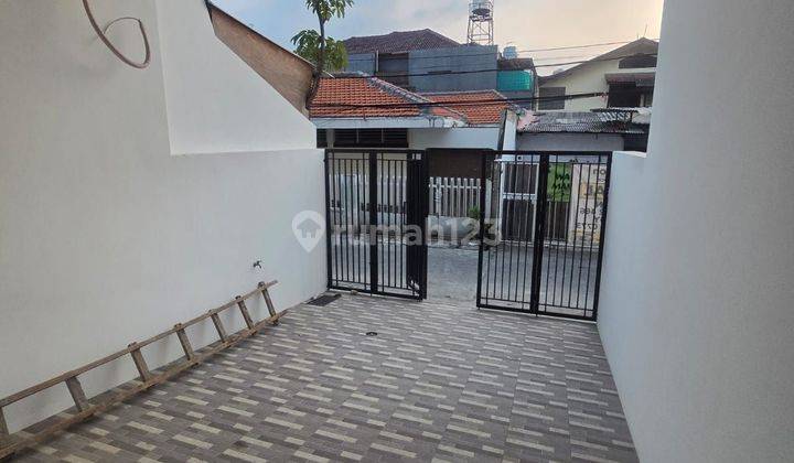 5x16 Rumah Baru 3 Lantai Duri Kepa Dekat Tanjung Duren 2