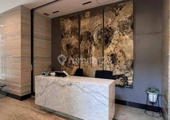 Gedung Baru 6 Lantai Lokasi Menteng , SHM Harga Menarik  2