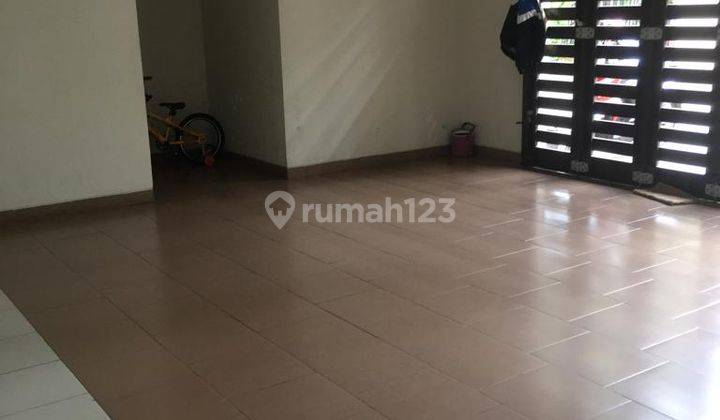 Rumah Siap Huni 2 Lantai Fully Furnished , SHM , Menteng  1