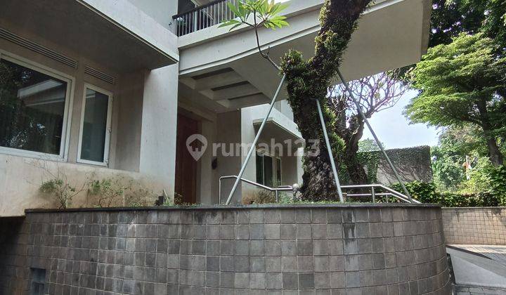 Rumah Menteng Bagus Fully Furnished Tinggal Bawa Koper , SHM  2