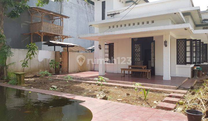 Rumah Menteng Sudah Renovasi Cocok Untuk Tempat Tinggal Kantor 2