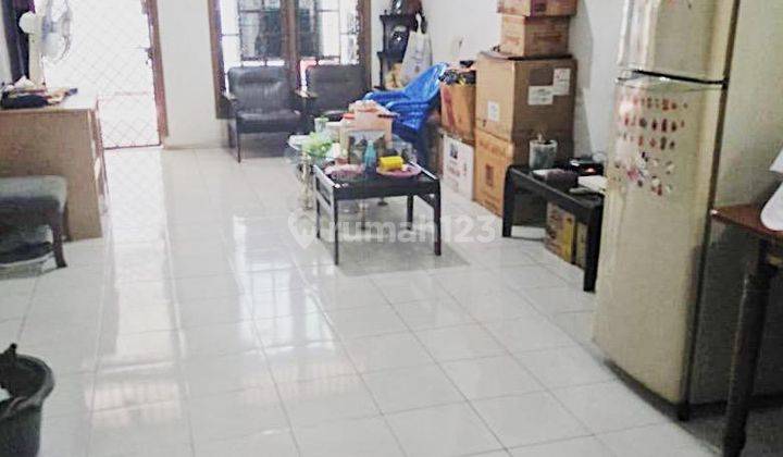 Rumah di Area Mangga Besar , Shm Dekat Jalan Utama Bebas Banjir 1