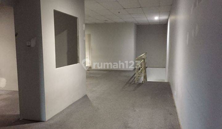 Ruko 2 Lantai di Kelapa Gading Square , Harga Menarik Siap Pakai  2