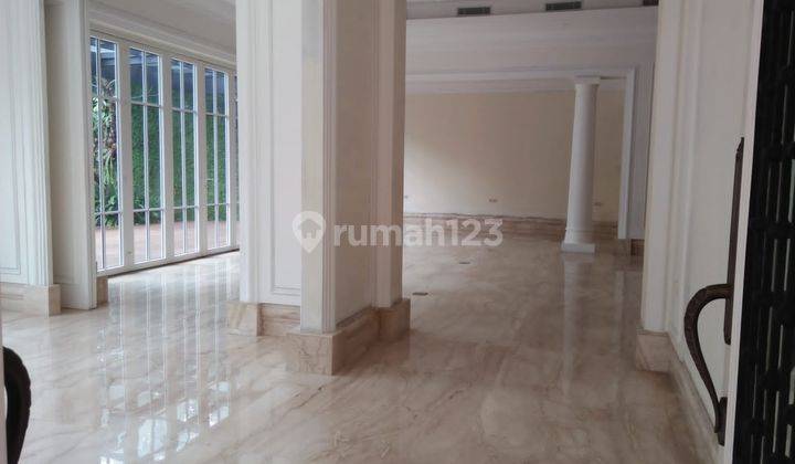 Rumah Mewah Senayan 3lantai Ada Lift Dan Basement , Bagus , Shm  2