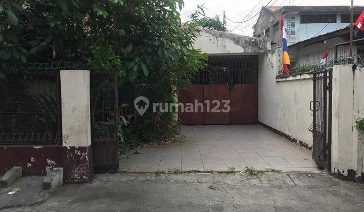 Rumah di Menteng Wadas Cocok Dibangun Ulang Untuk Usaha Kost ,shm 1