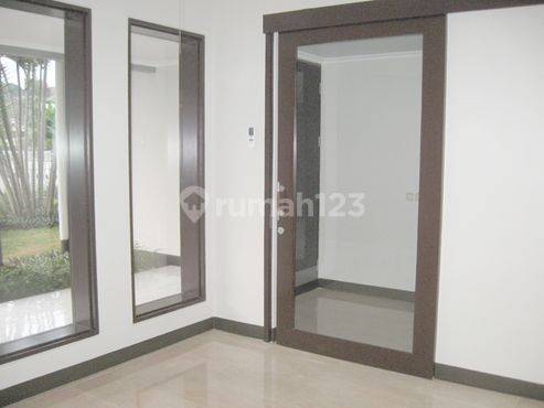 Rumah Sewa Kemang Timur Dalam Townhouse, Expart Area, Unfurnished 2