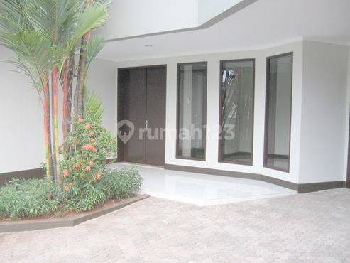 Rumah Sewa Kemang Timur Dalam Townhouse, Expart Area, Unfurnished 1