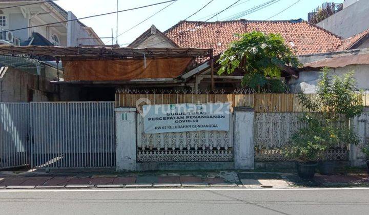 Rumah 2 Lantai , SHM , Lokasi Menteng , Jakarta Pusat 2