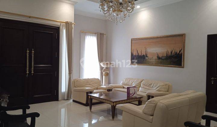 Dijual Rumah Menteng 2 Lantai Lokasi Tenang , SHM Harga Menarik 1