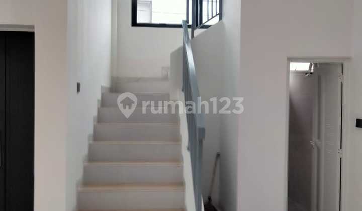 New 2-Story Minimalist House in Kopo Permai 2