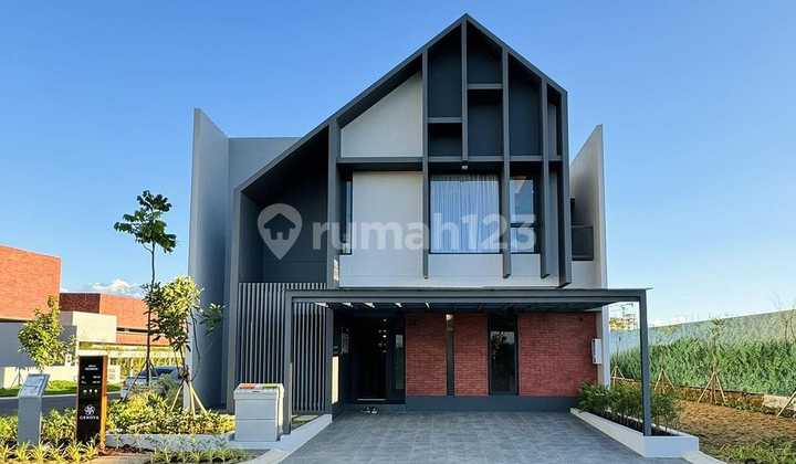 House near Summarecon Mall Bandung in Cluster Genova 2