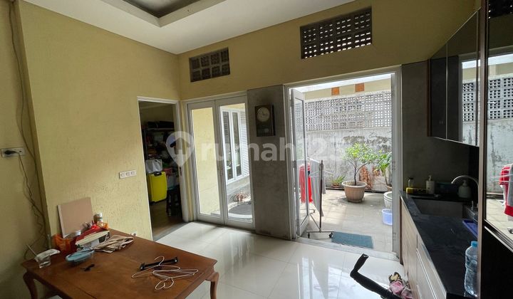 Ruang Usaha / Toko Strategis di Otista Kalipah Apo, Bandung 1