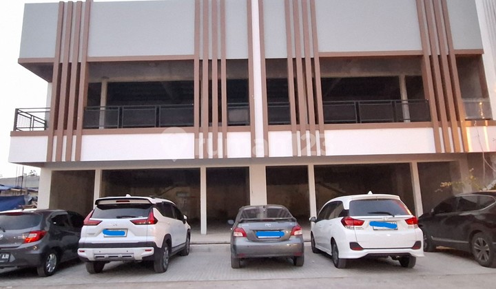 Ruko Grande di Paskal Hyper Square Bandung