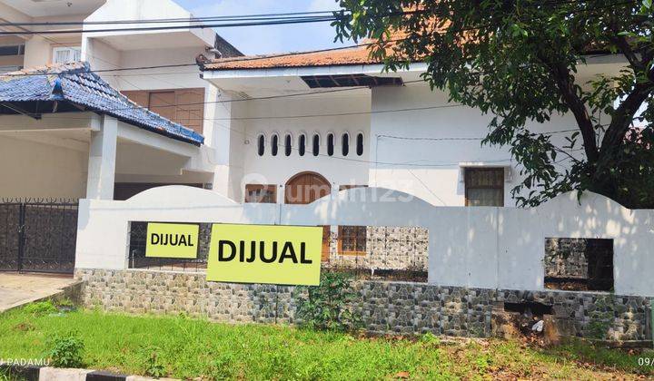 Dijual Rumah Tua Billy Moon Duren Sawit Jakarta Timur 1