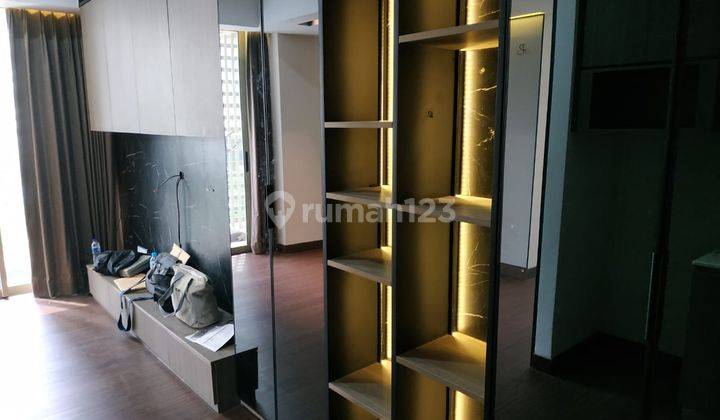 Apartemen Taman Anggrek Furnished Baru Lantai Rendah 2