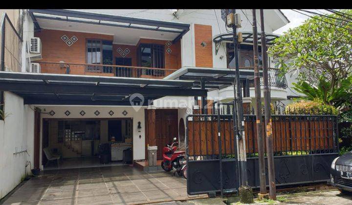 Di Jual Rumah di Kebayoran Baru Hadap Utara 1