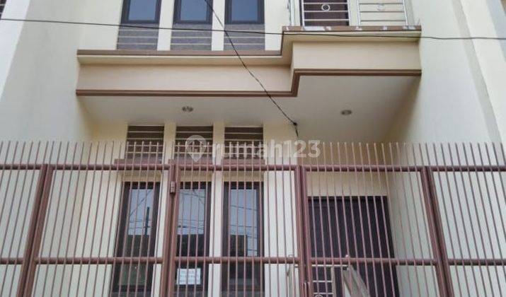 Dijual Rumah Baru Duri Kepa Hadap Selatan 1