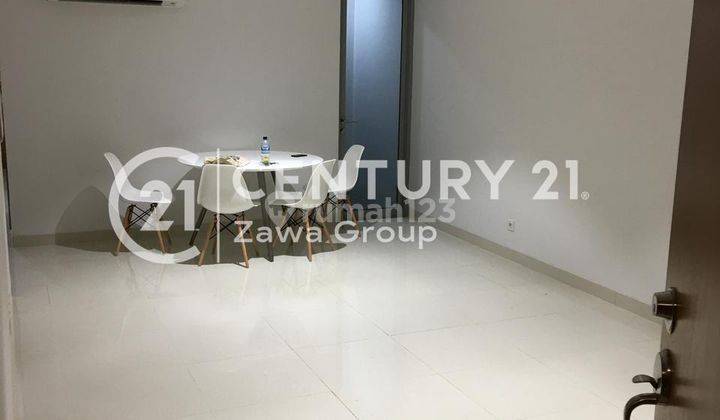 Dijual Cepat The Mansion Kemayoran Tower Jasmine Aurora Semi Furnished 2