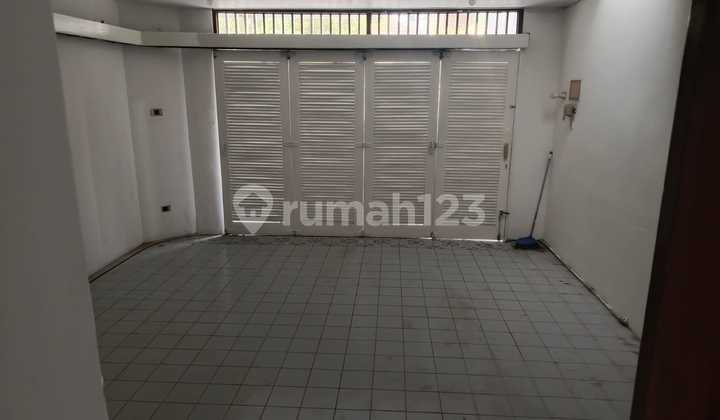 House for Rent Puri Indah LT 360M2 Main Road House for Rent Puri Indah LT 360M2 Main Road