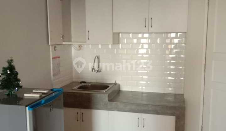 Disewakan Apartemen Mediterania Garden 1 Semi Furnished 2