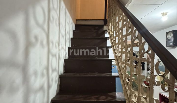 Dijual Rumah Tanjung Duren Jalan Menteng 2 Lantai 2
