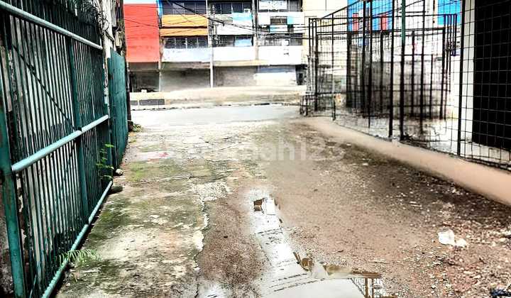 Dijual dan Sewa Ruko 3 lantai Lokasi Strategis Roxy Jakarta Pusat