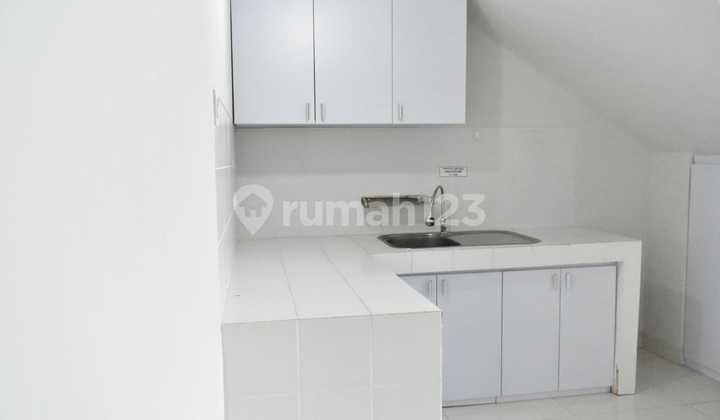 Soho Pancoran Office For Sale South Jakarta